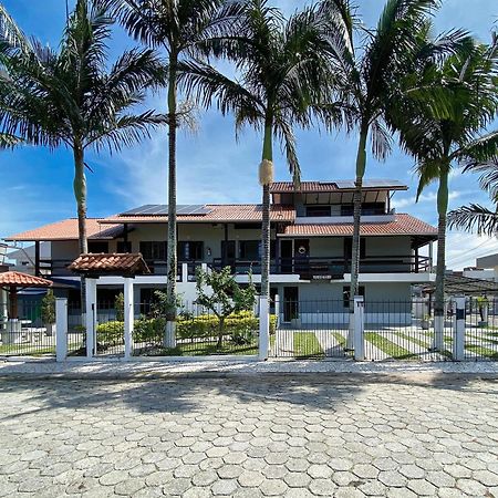 Residencial Verdes Mares Bombinhas Eksteriør billede